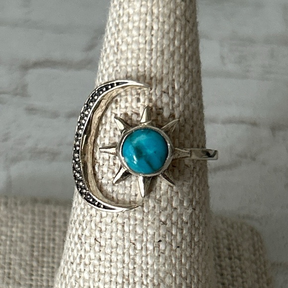 Sterling Silver Turquoise Sun and Moon Ring NWOT - Picture 2 of 16